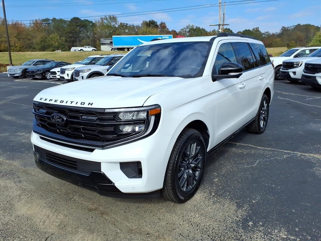 2025 Ford Expedition Platinum 4WD