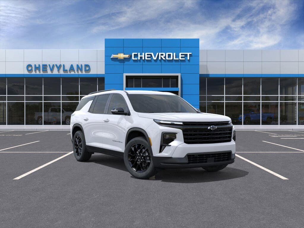 2026 Chevrolet Traverse LT FWD