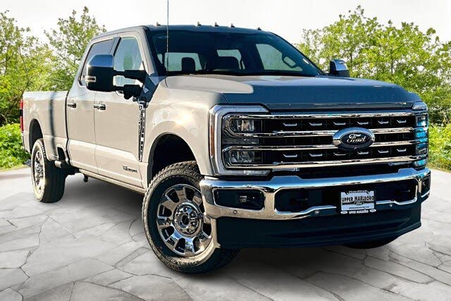 2026 Ford F-350 Super Duty Lariat Crew Cab 4WD