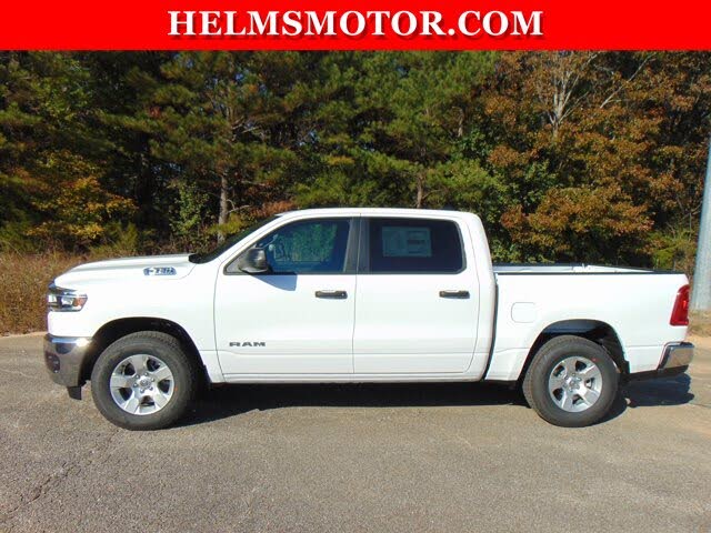 2026 RAM 1500 Tradesman Crew Cab 4WD