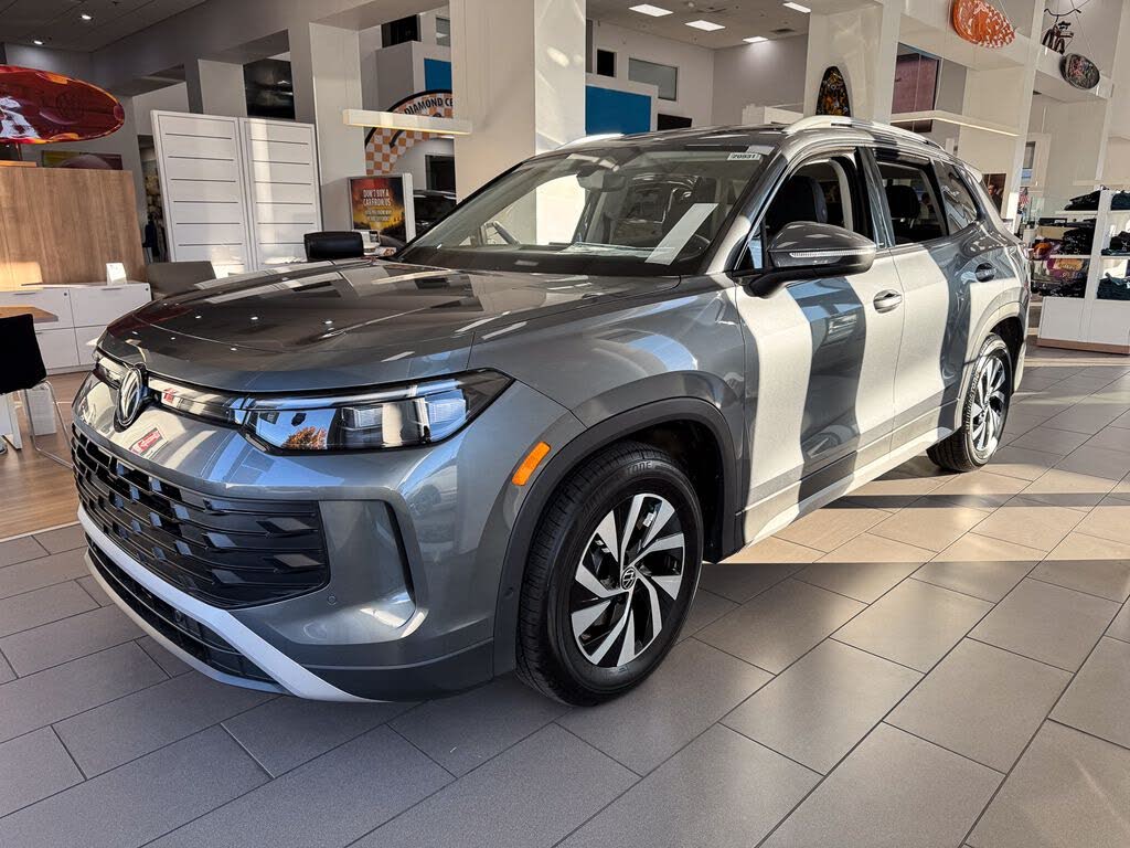 2026 Volkswagen Tiguan S FWD