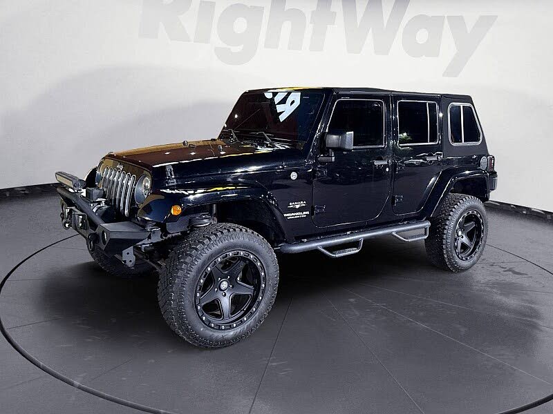 2017 Jeep Wrangler Unlimited Sahara 4WD