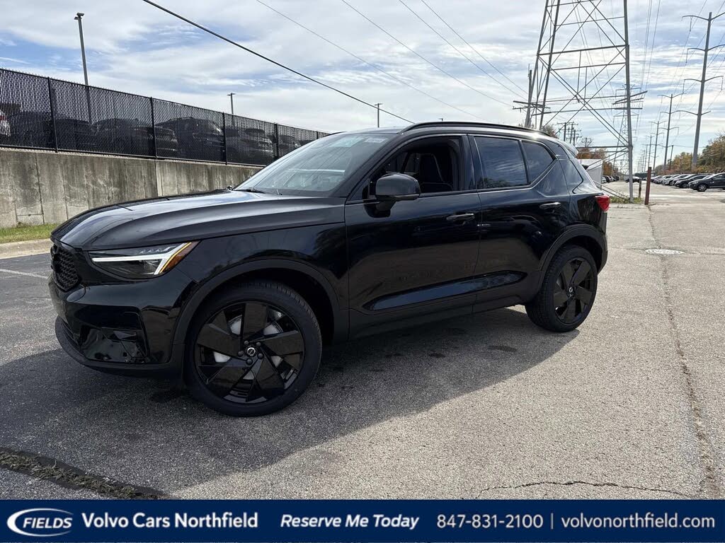2026 Volvo XC40 B5 Ultra Black Edition AWD