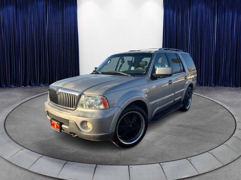 2004 Lincoln Navigator Luxury 4WD
