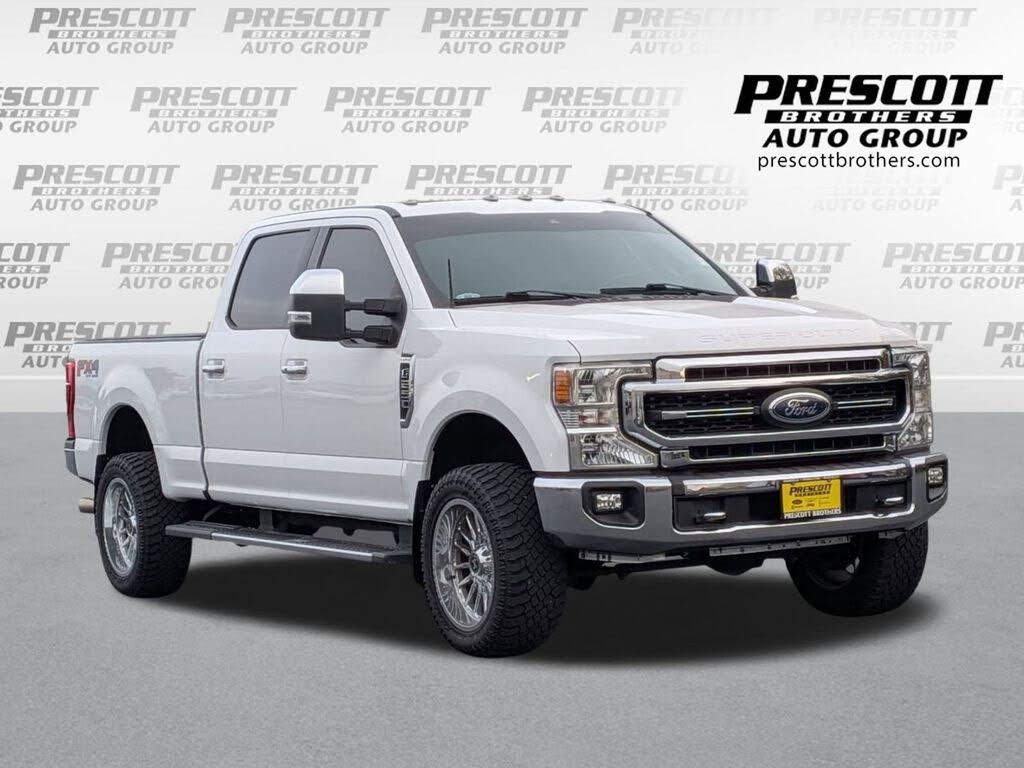 2020 Ford F-250 Super Duty Lariat Crew Cab 4WD