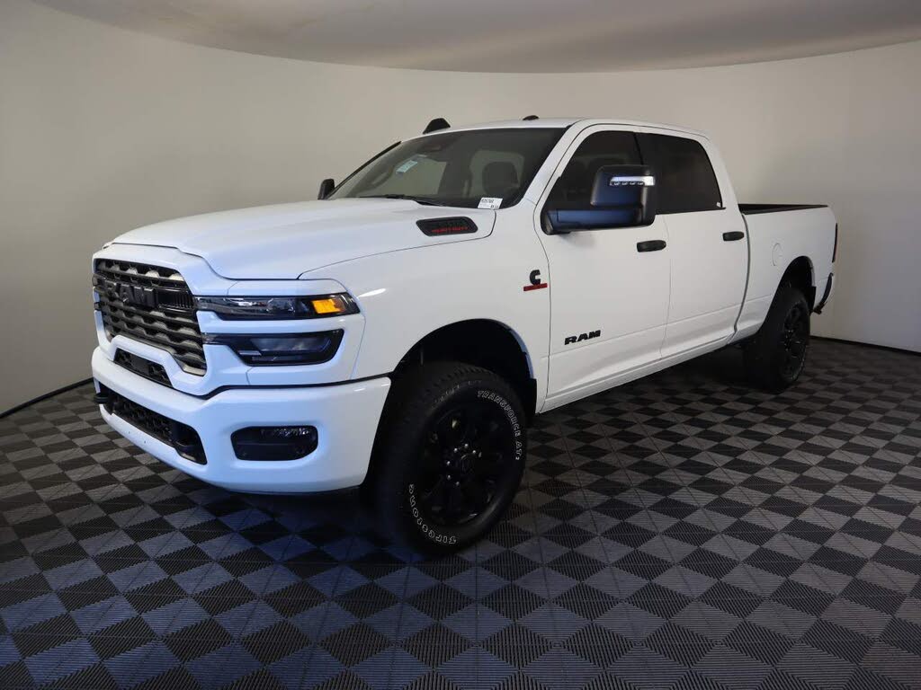 2025 RAM 2500 Big Horn Crew Cab 4WD