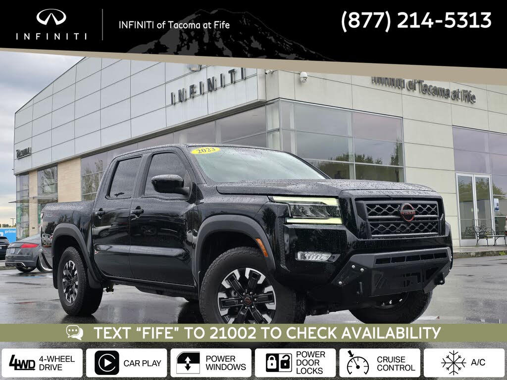 2023 Nissan Frontier PRO-4X Crew Cab 4WD