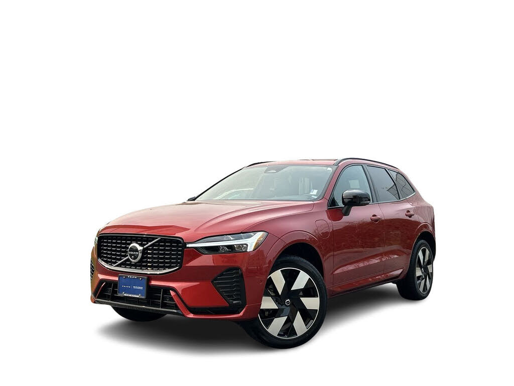 2024 Volvo XC60 Recharge T8 Ultimate Dark Theme eAWD