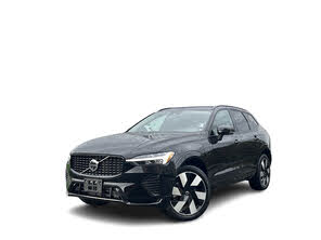 Volvo XC60 Recharge T8 Plus Dark Theme eAWD
