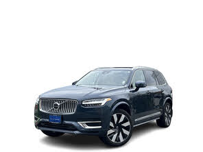 Volvo XC90 Recharge T8 Plus Bright Theme 7-Passenger eAWD