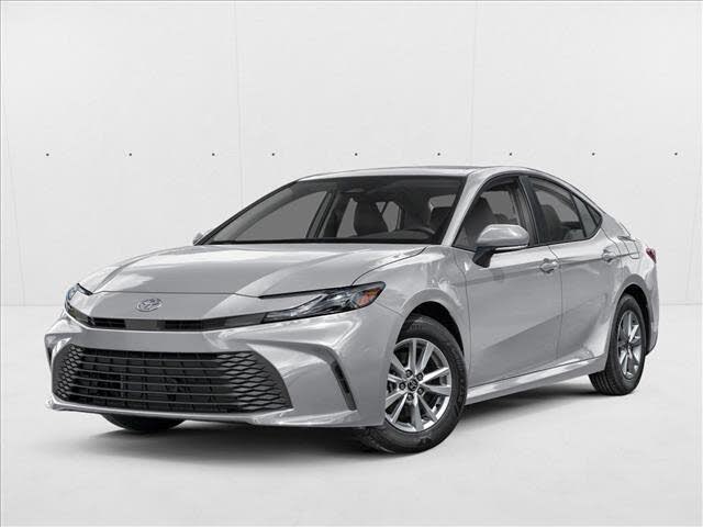 2026 Toyota Camry LE FWD