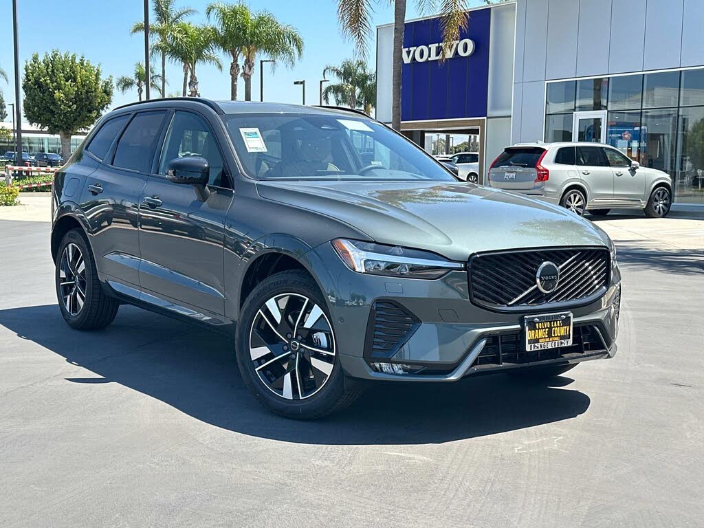 2026 Volvo XC60 B5 Plus AWD