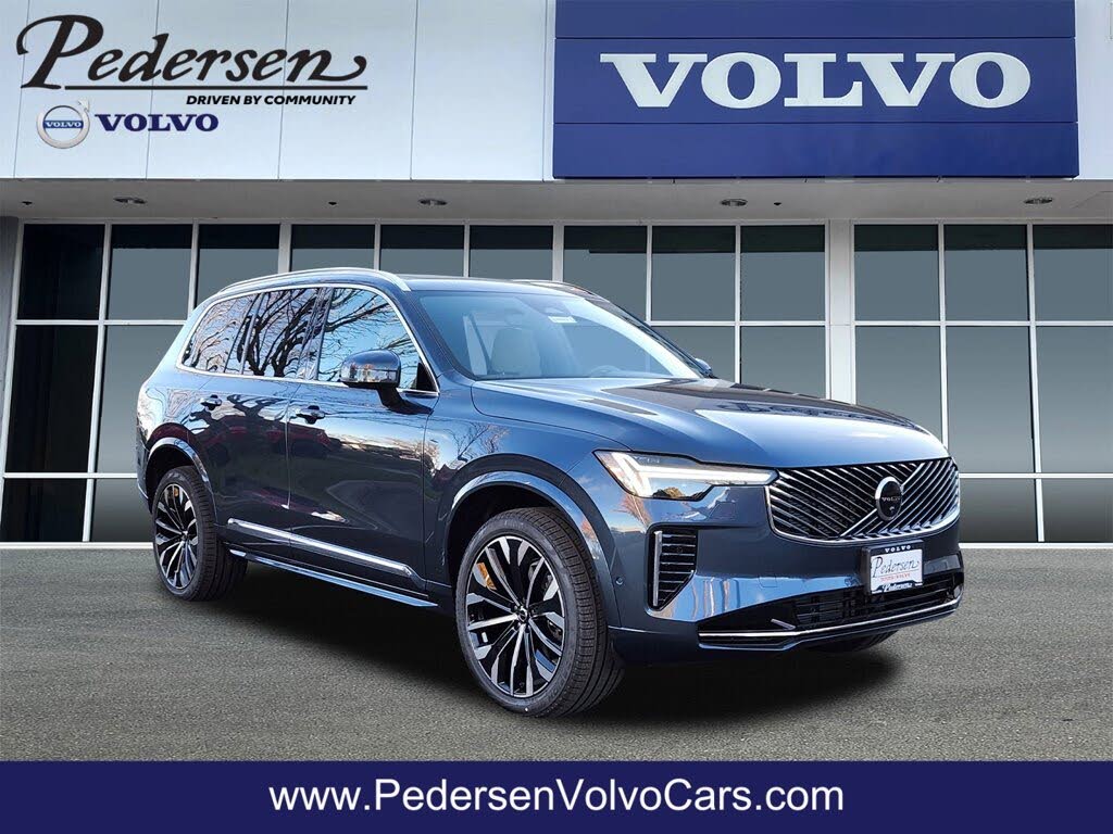 2026 Volvo XC90 B6 Plus 7-Passenger AWD