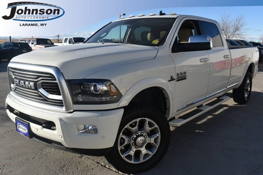 2018 RAM 3500 Laramie Limited Crew Cab LB 4WD