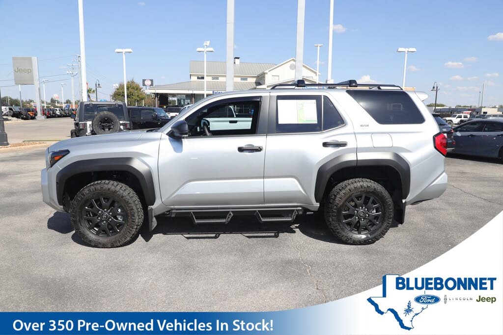 2025 Toyota 4Runner SR5 4WD