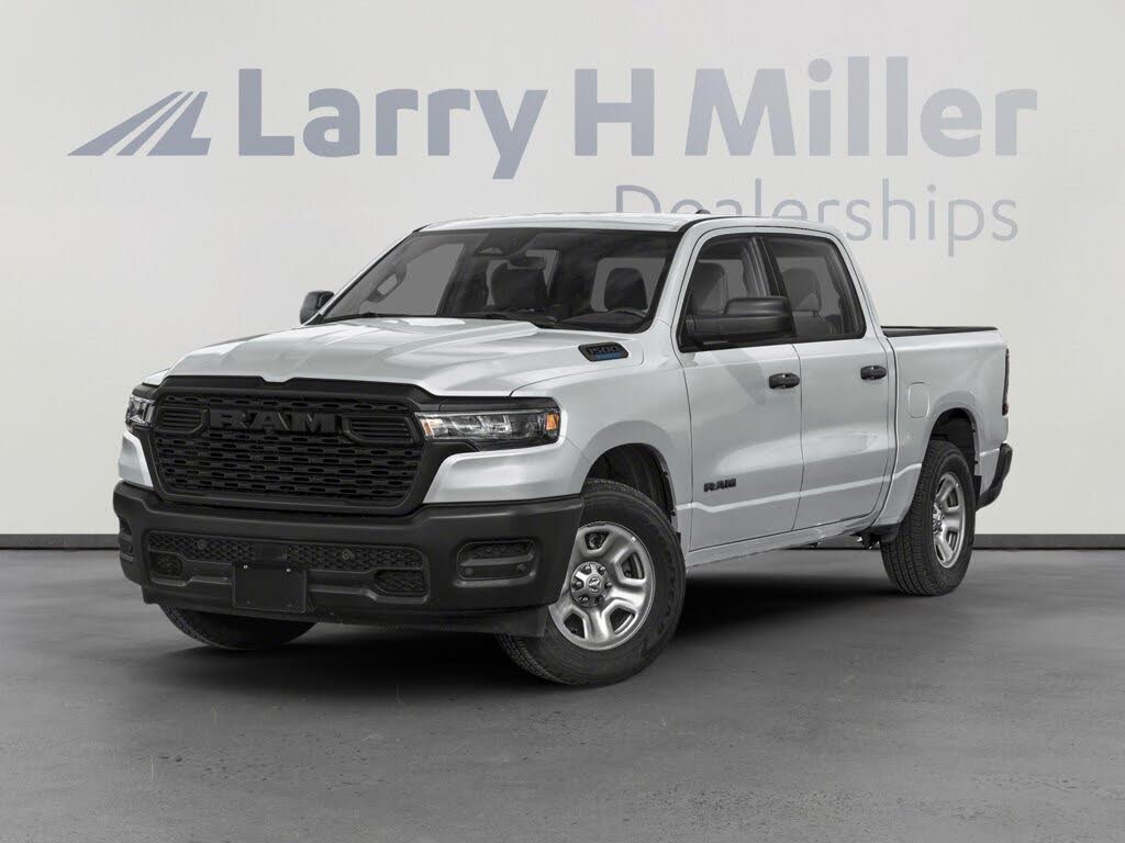2026 RAM 1500 Express Crew Cab RWD