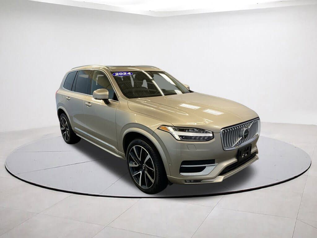 2024 Volvo XC90 B6 Plus Bright Theme 7-Passenger AWD