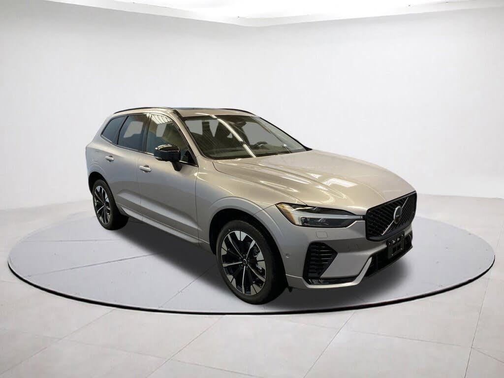 2026 Volvo XC60 B5 Plus AWD