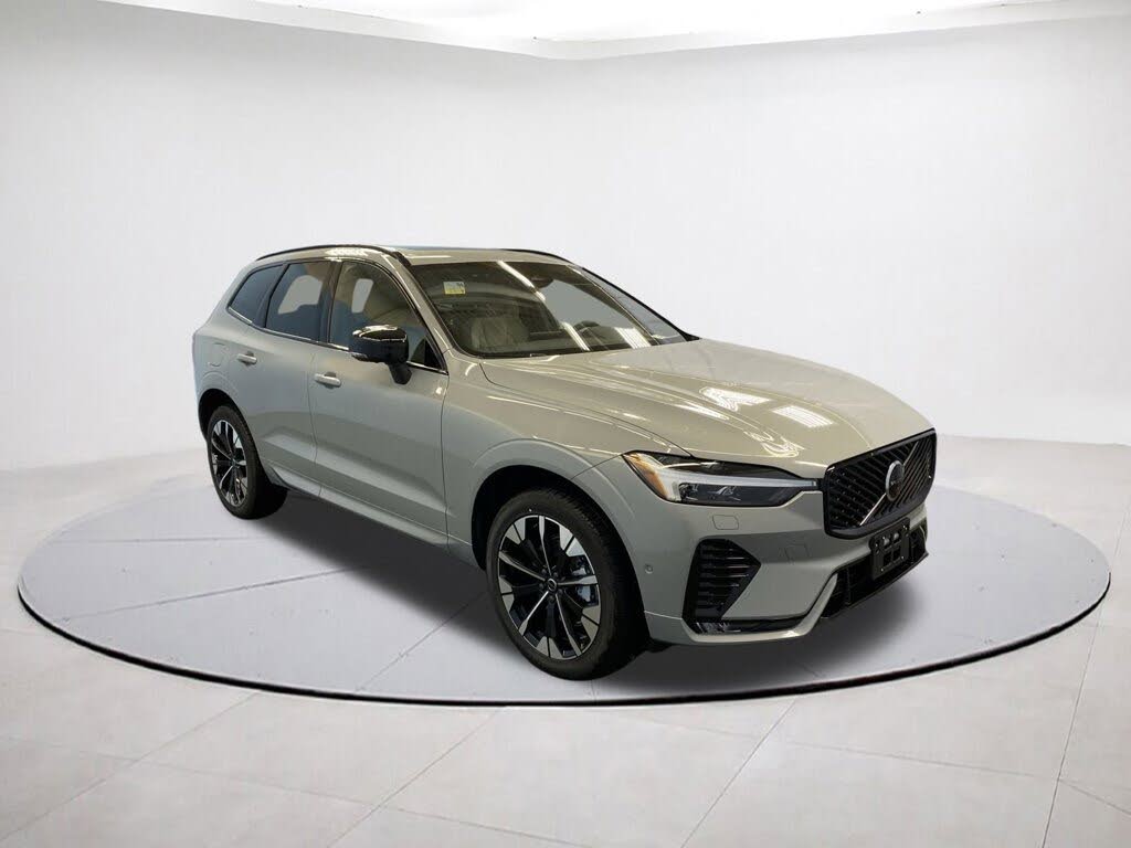 2026 Volvo XC60 B5 Plus AWD