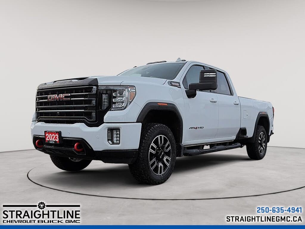 2023 GMC Sierra 3500HD AT4 Crew Cab 4WD