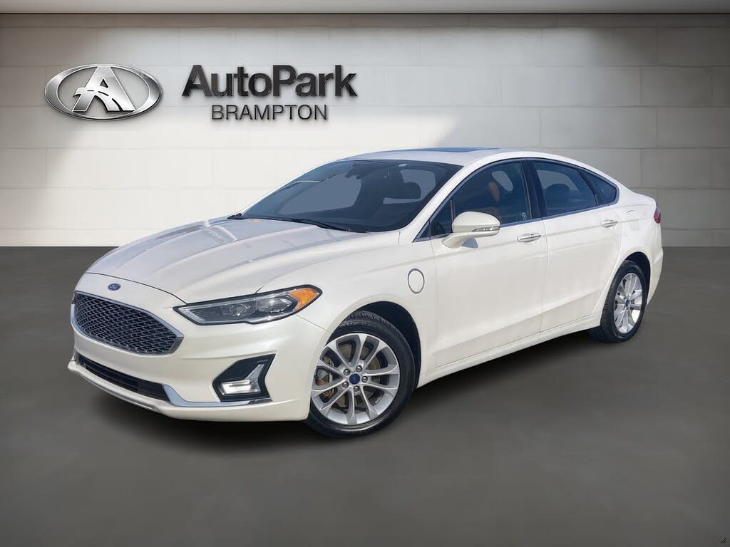 2020 Ford Fusion Energi Titanium FWD