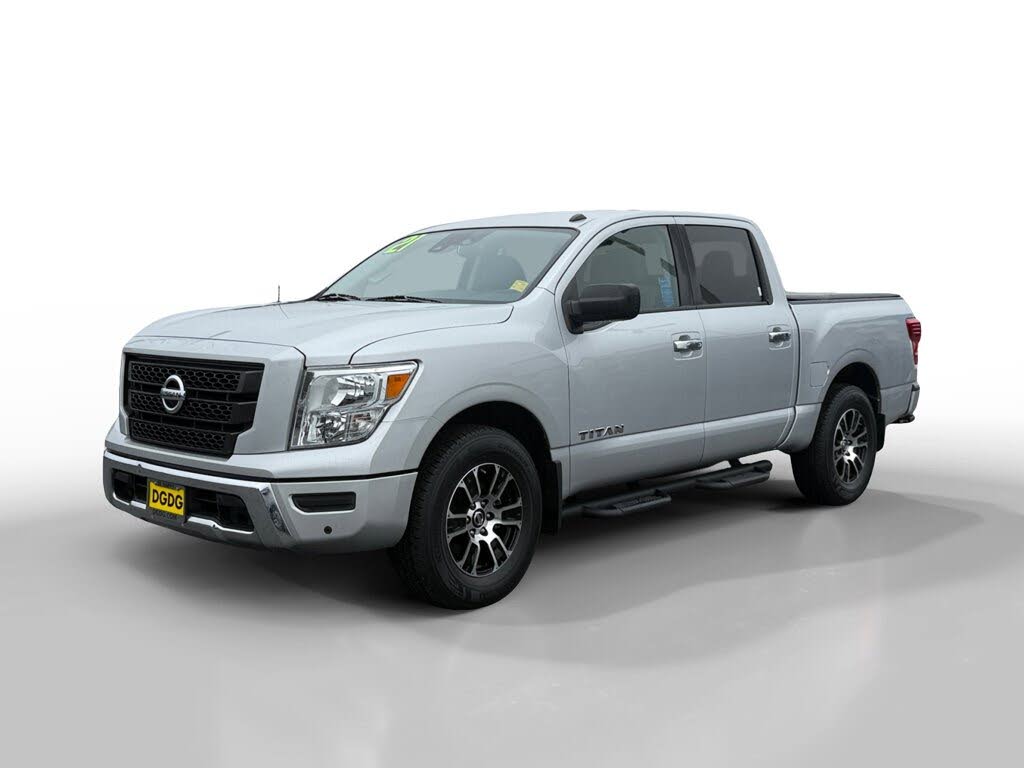 2021 Nissan Titan SV Crew Cab RWD