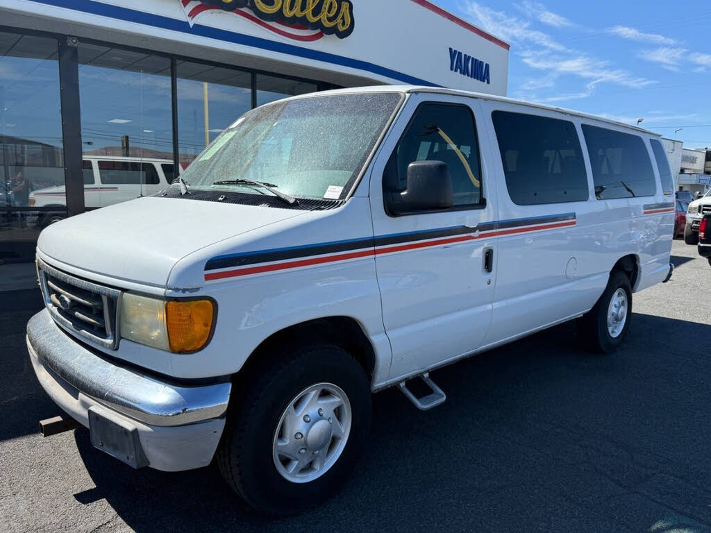 2003 Ford E-Series E-350 Super Duty XL Extended Passenger Van