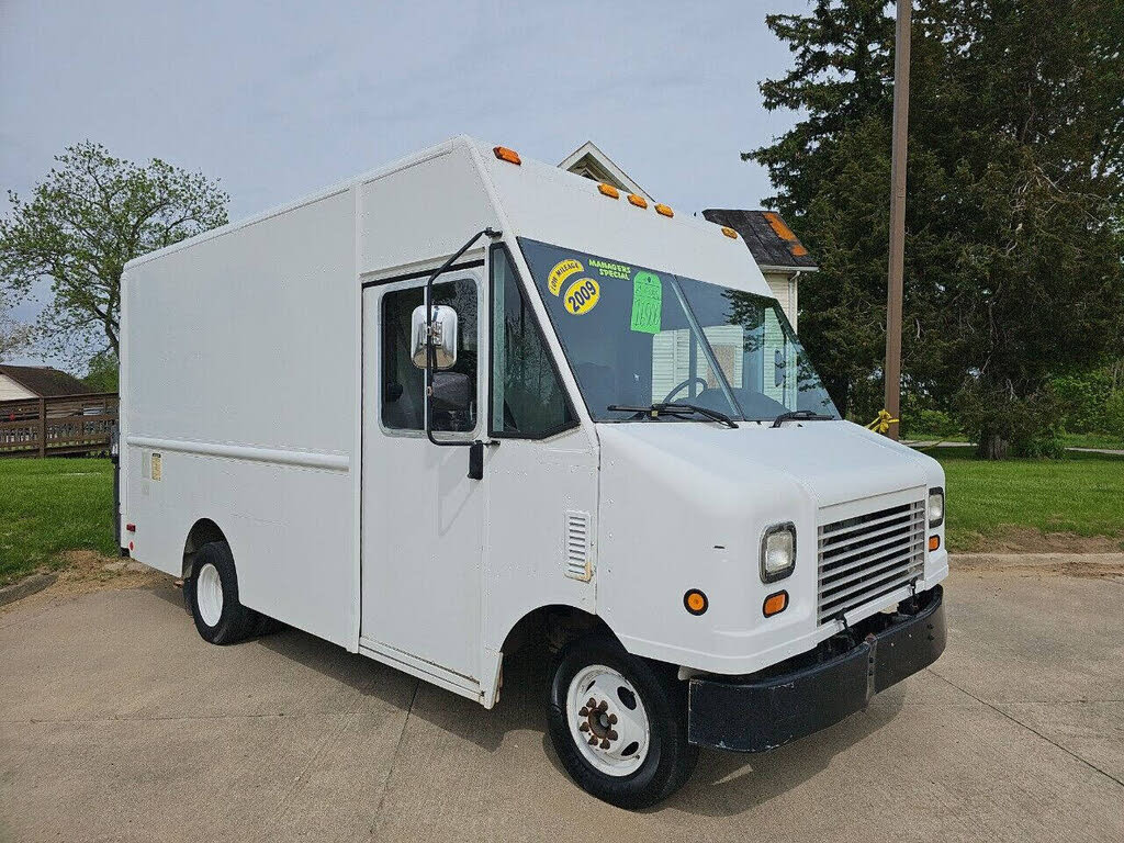 2009 Ford E-Series Chassis E-350 SD Stripped 158 DRW RWD