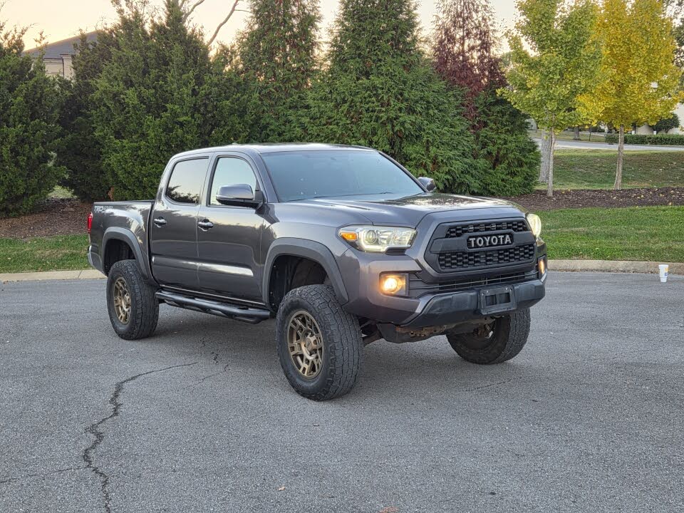 2016 Toyota Tacoma Double Cab V6 LB TRD Off Road 4WD