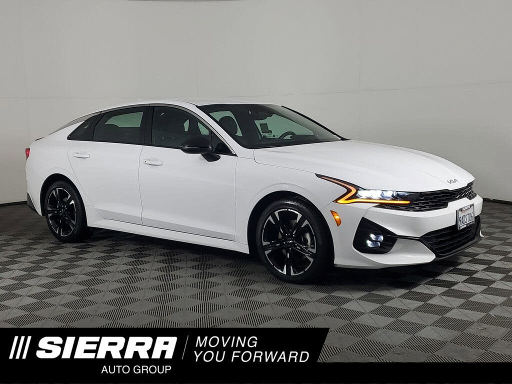 2022 Kia K5 GT-Line FWD