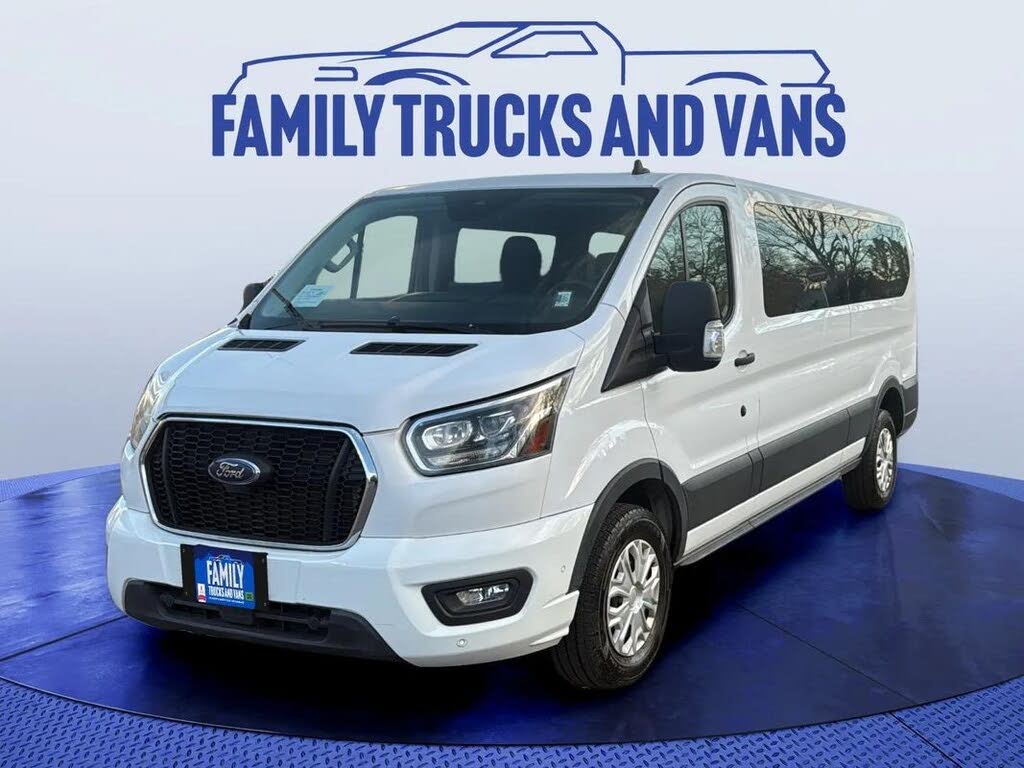 2023 Ford Transit Passenger 350 XLT Low Roof LB RWD