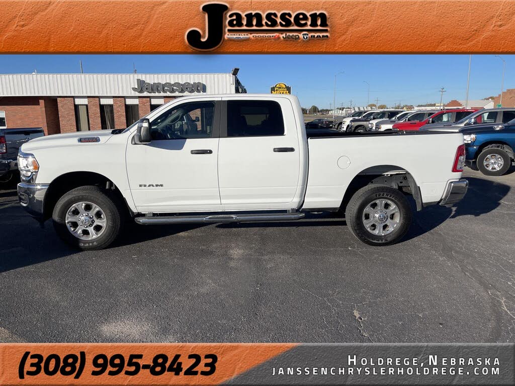 2024 RAM 2500 Big Horn Crew Cab 4WD