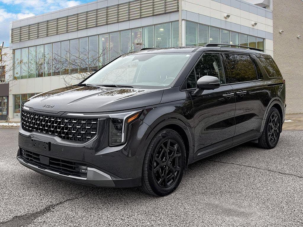 2025 Kia Carnival SX FWD