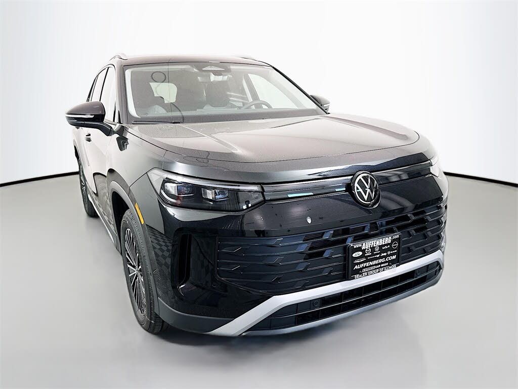 2026 Volkswagen Tiguan S 4Motion