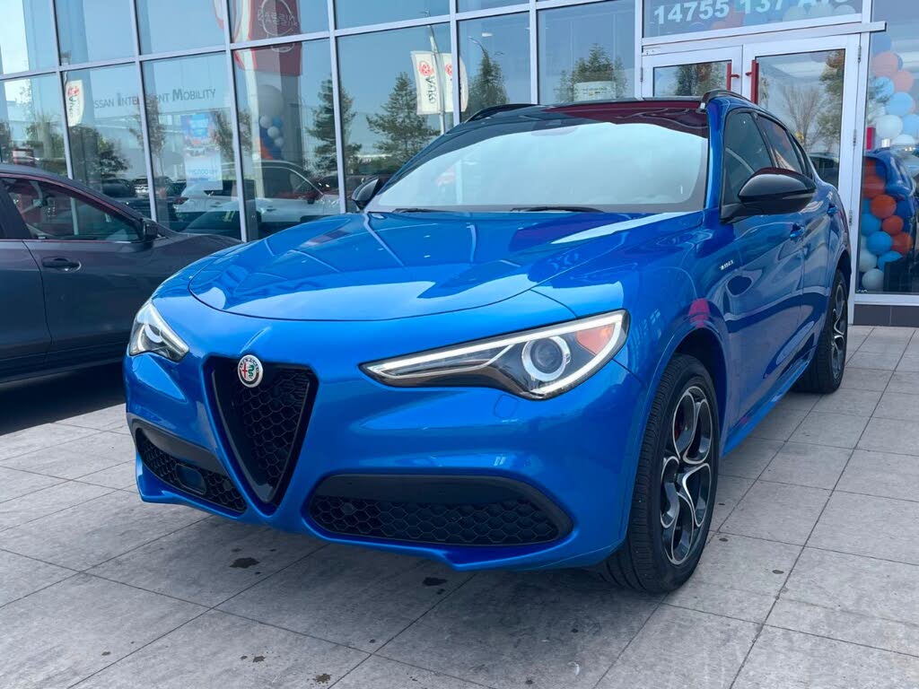 2022 Alfa Romeo Stelvio Veloce AWD