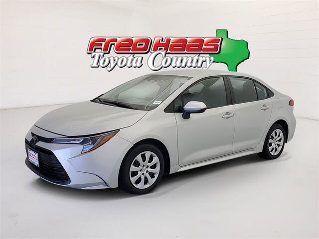 2024 Toyota Corolla LE FWD