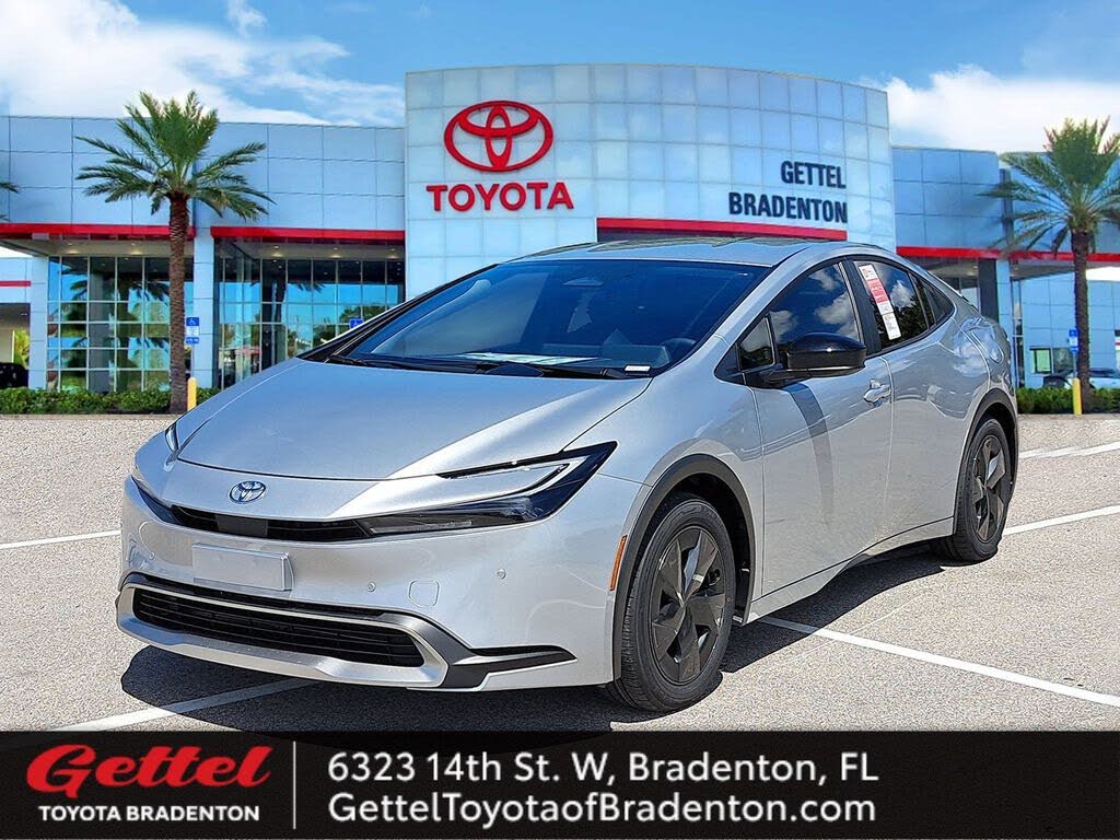 2026 Toyota Prius Plug-In Hybrid SE FWD