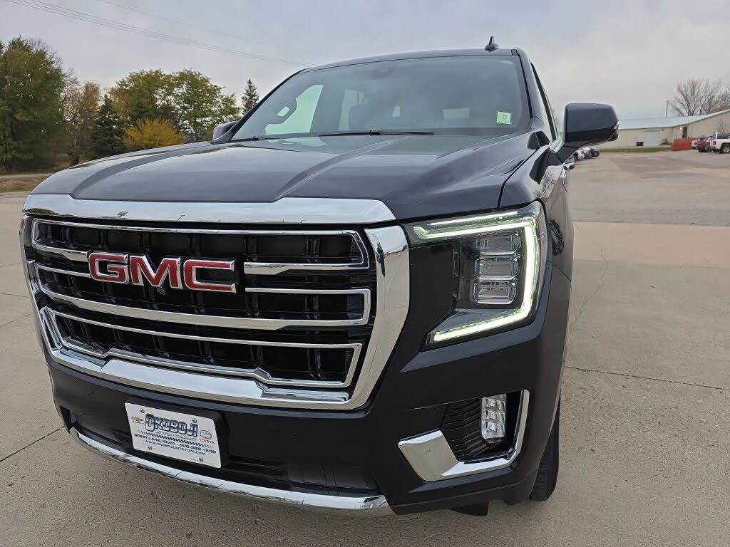2022 GMC Yukon SLT RWD