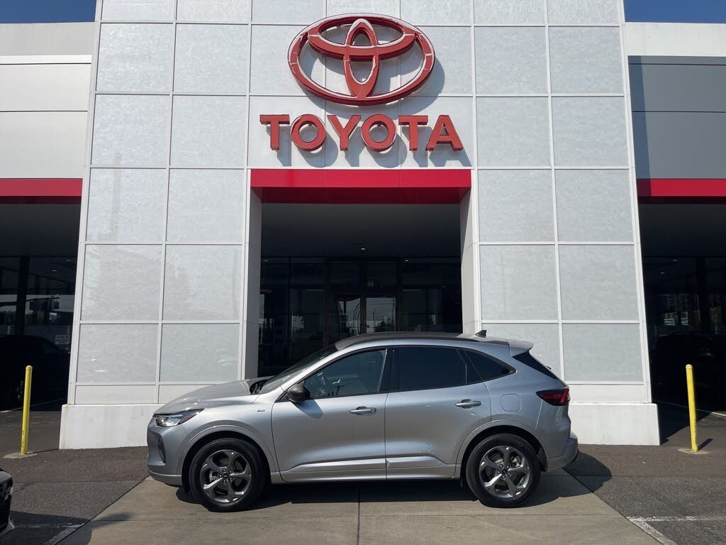 2023 Ford Escape ST-Line AWD