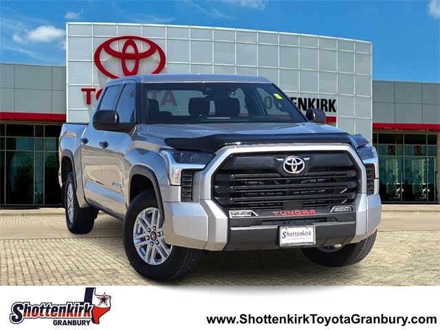 2025 Toyota Tundra SR5 CrewMax Cab RWD