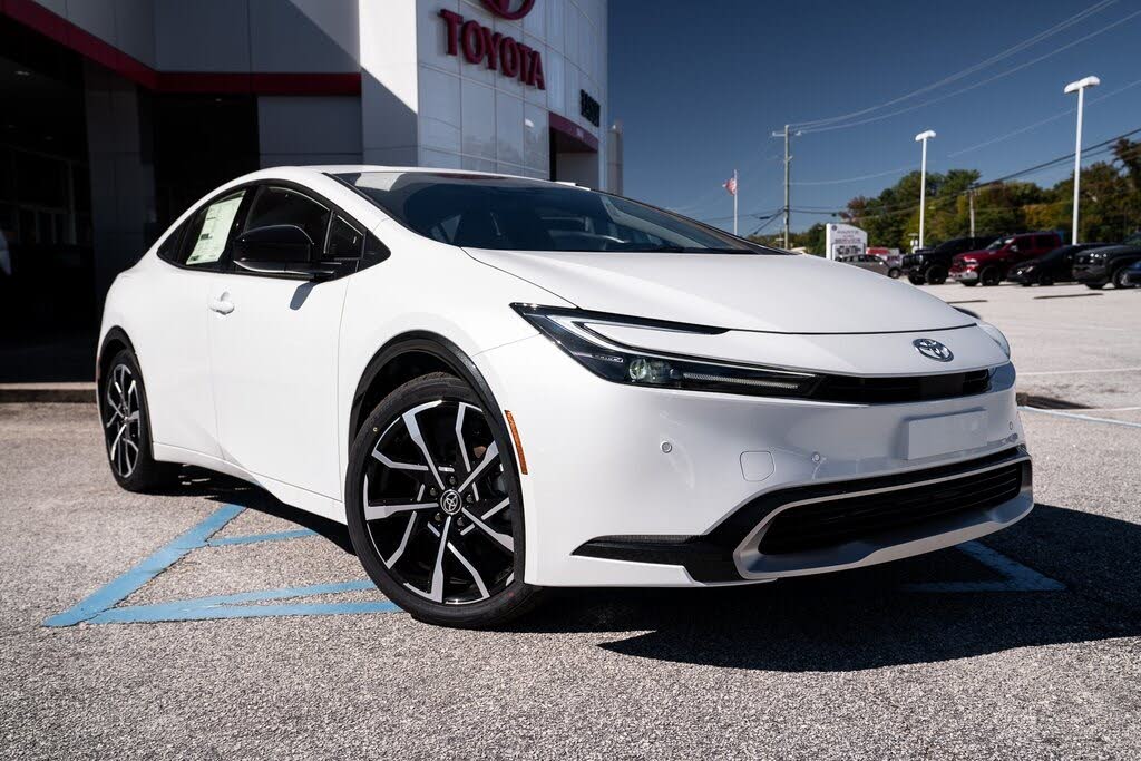 2026 Toyota Prius Plug-In Hybrid XSE FWD