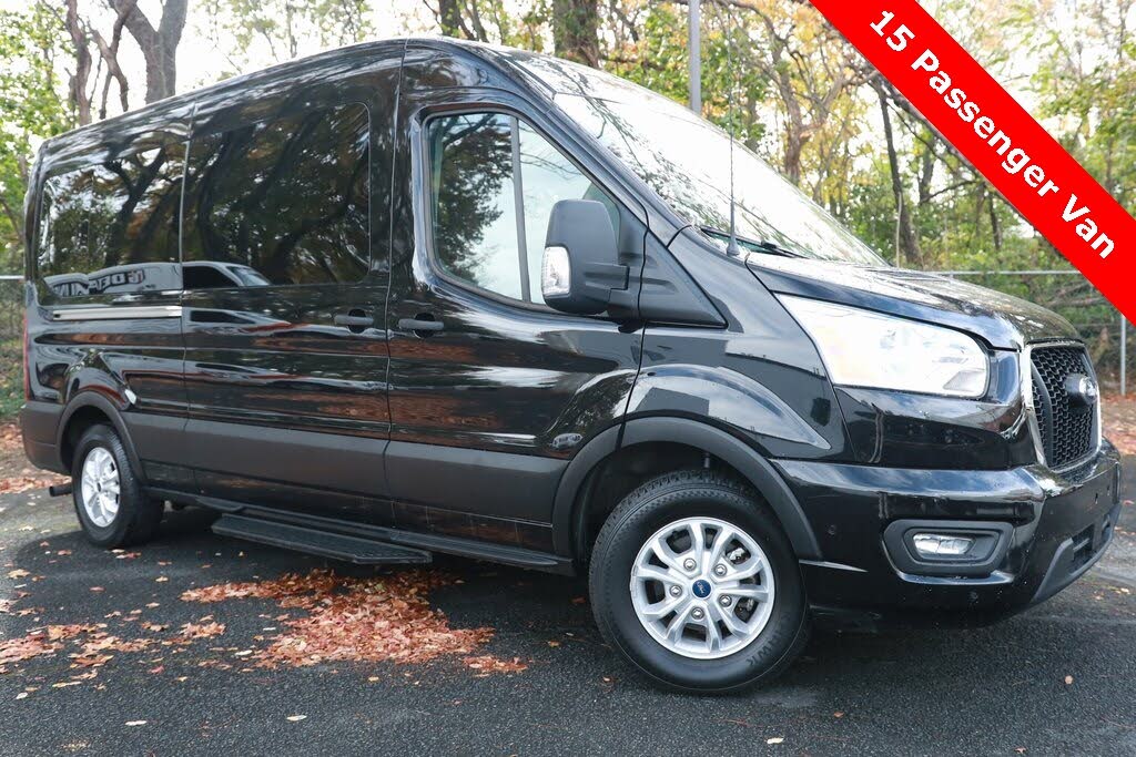 2023 Ford Transit Passenger 350 XLT Medium Roof LB RWD