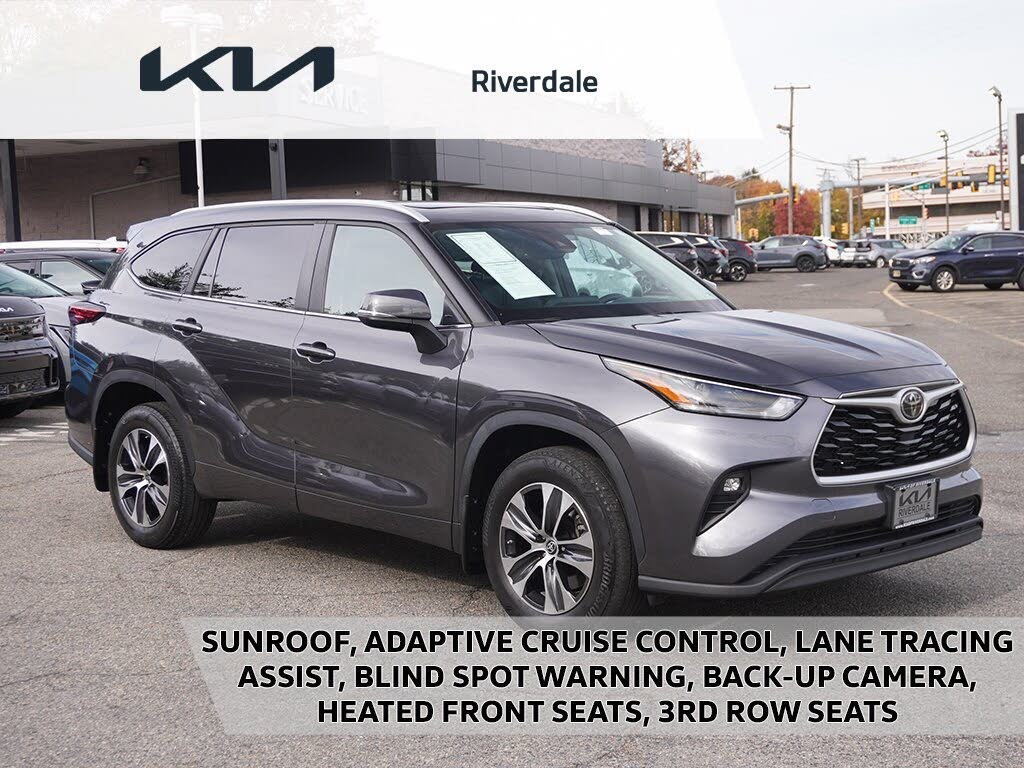 2023 Toyota Highlander XLE AWD