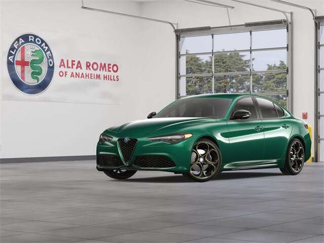 2025 Alfa Romeo Giulia Intensa RWD
