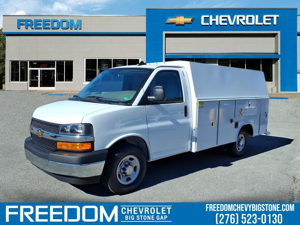 2025 Chevrolet Express Chassis 3500 Cutaway 139