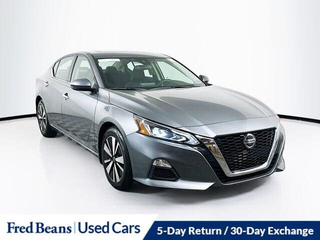 2022 Nissan Altima 2.5 SV FWD