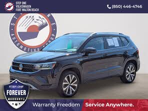 Volkswagen Taos SE FWD