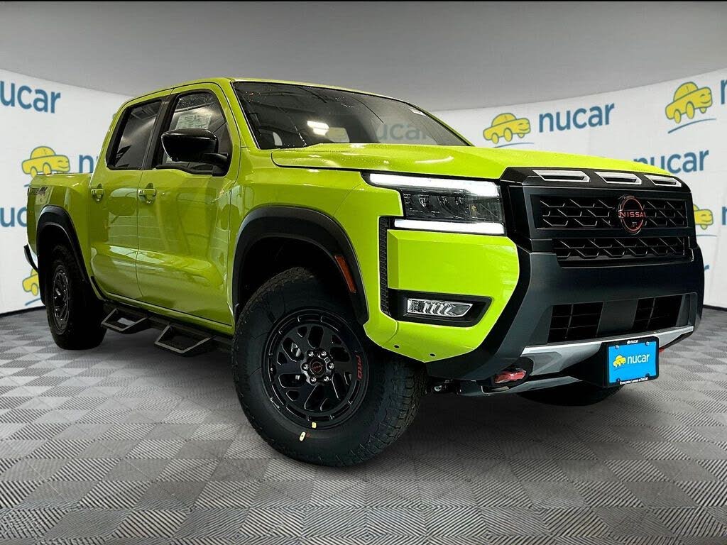 2026 Nissan Frontier PRO-4X Crew Cab 4WD