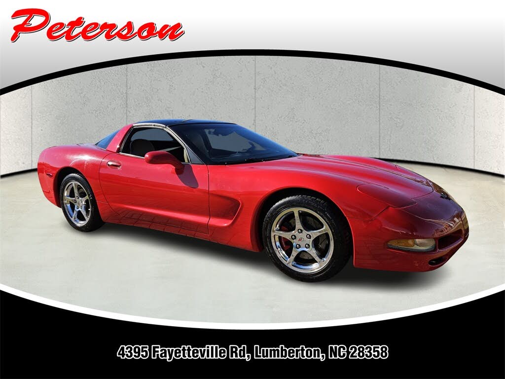 2004 Chevrolet Corvette Coupe RWD