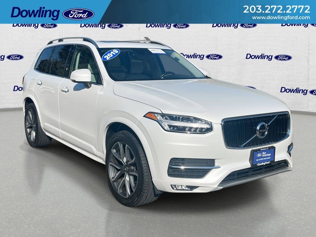 2019 Volvo XC90 T5 Momentum AWD